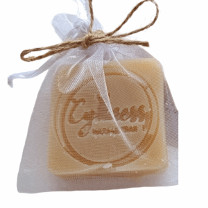Petit savon invité Douce Ânesse 25 g parfum fleur de coton avec 40% de lait frais d’ânesse