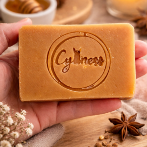 Savon douce ânesse - bio surgras 8% – 95 g, 40% lait frais d’ânesse, 22% huile d’avoine, parfum fleur de coton