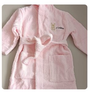 Peignoir enfant personnalisable Cyaness brodé au prénom